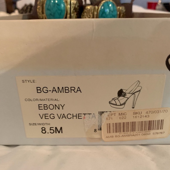 BCBG Ambra heels with turquoise - Picture 5 of 5